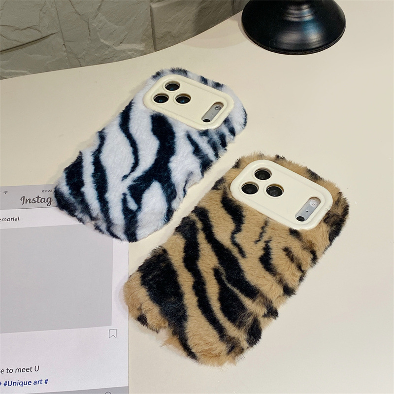 Luxury Zebra Pattern Fluffy Pl - огляд і ціна Phone Cases Iphone 16