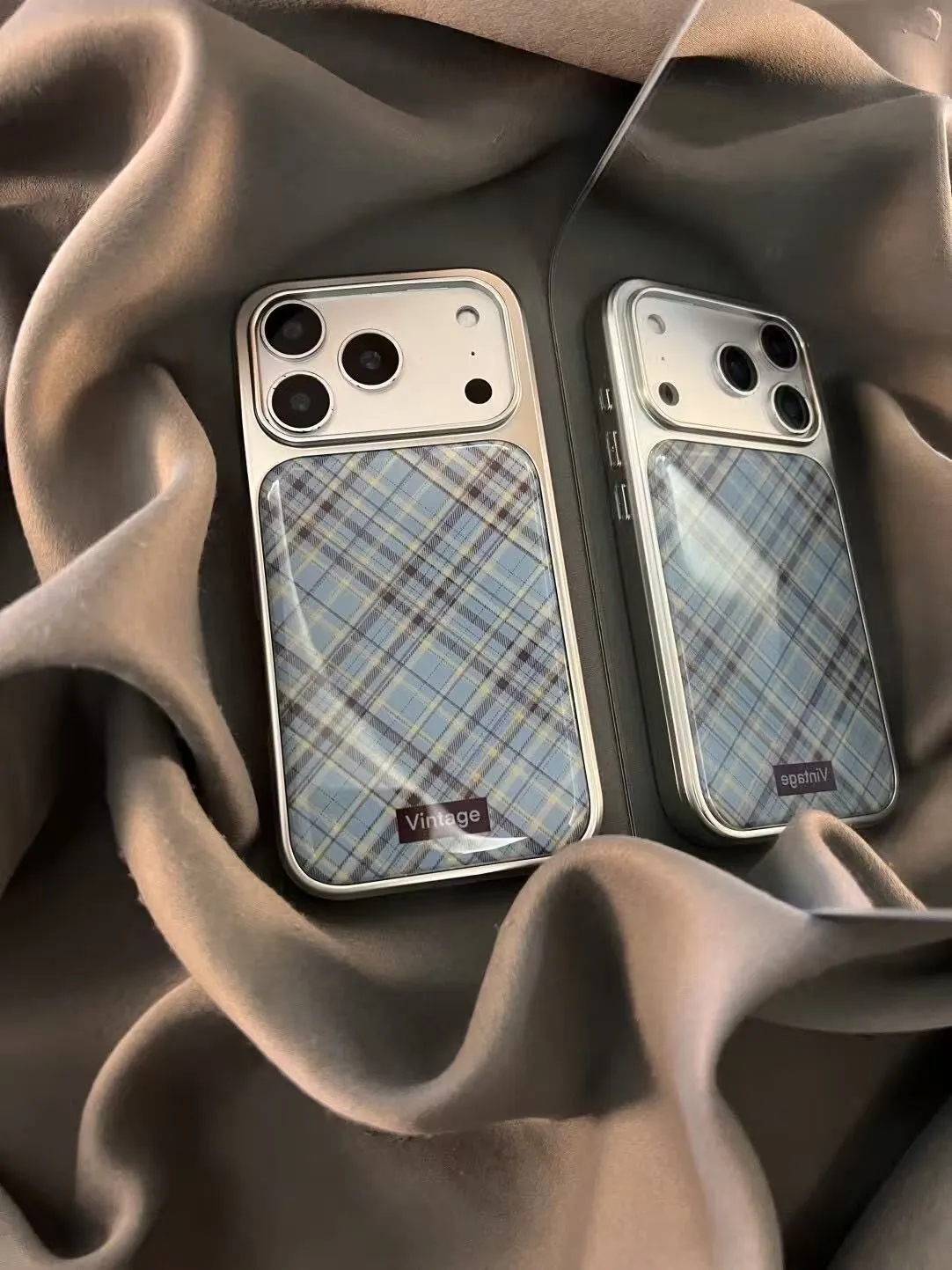 Japanese and Korean Ins Retro  - огляд і ціна Phone Cases Brown