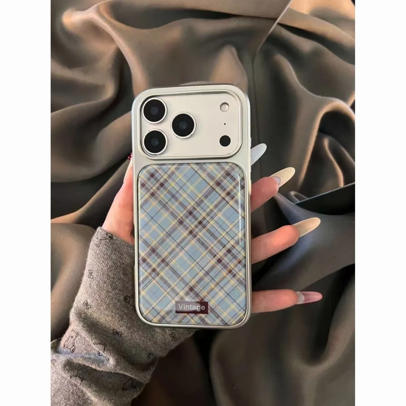 Japanese and Korean Ins Retro  - огляд і ціна Phone Cases Brown